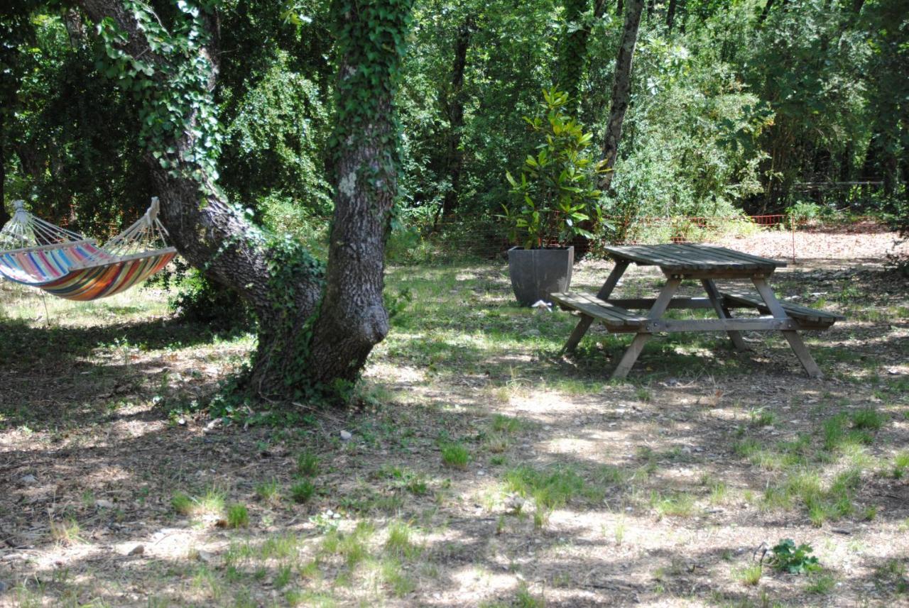 Chalet Insolite Bois Cailloux Avec *