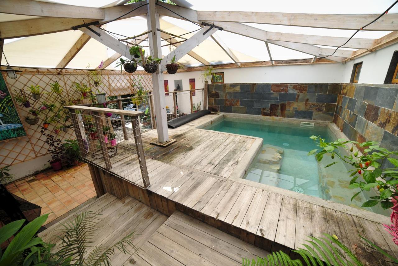 Chalet Insolite Bois Cailloux Avec *